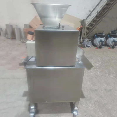 নাম